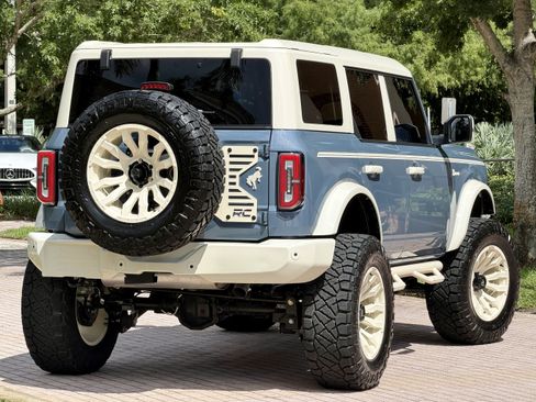 Used 2025 Ford Bronco Outer Banks AWD/4WD image 7