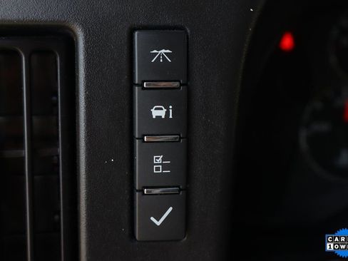 Used 2021 GMC Savana 3500 w/ Power Convenience Package image 23