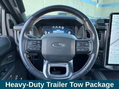 Used 2022 Ford Expedition Platinum image 8