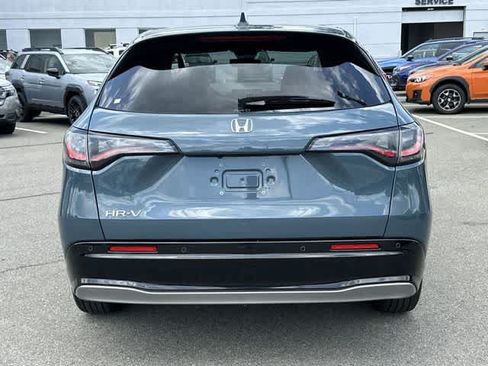Used 2025 Honda HR-V EX-L image 4