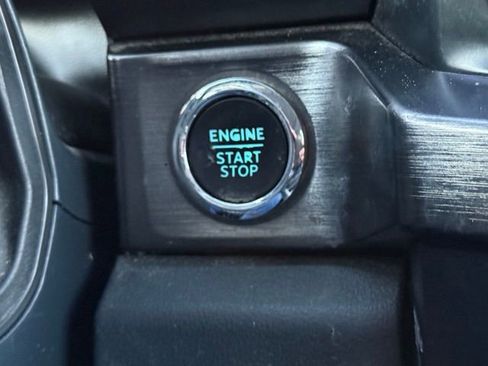 Used 2023 Ford F250 Lariat w/ Lariat Ultimate Package image 20