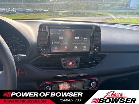 Used 2018 Hyundai Elantra GT Sport FWD image 12