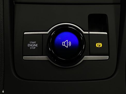 New 2026 Volkswagen Tiguan SE R-Line image 21