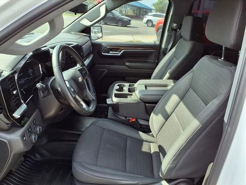 Used 2024 Chevrolet Silverado 1500 LT image 14