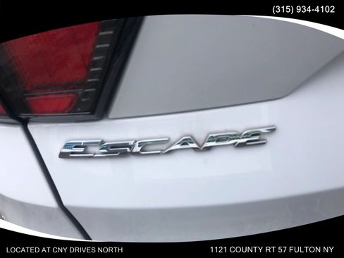 Used 2018 Ford Escape SE AWD/4WD image 19