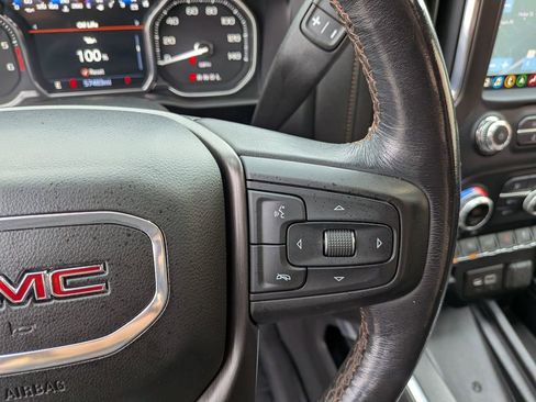 Used 2021 GMC Sierra 1500 AT4 w/ AT4 Premium Package AWD/4WD image 16