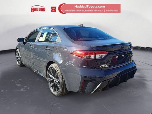 New 2026 Toyota Corolla SE image 3