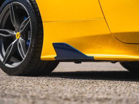 Used 2015 Ferrari 458 Speciale A RWD image 9