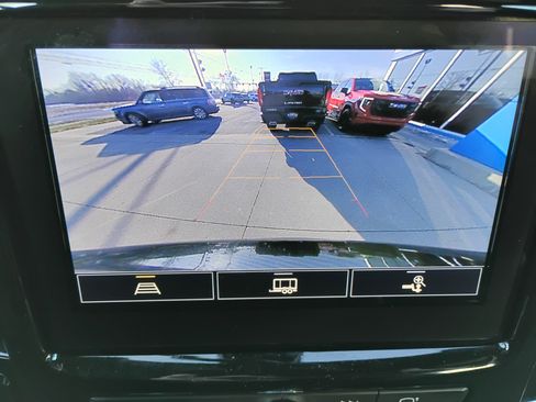 Used 2023 Chevrolet Traverse LT w/ LPO, Floor Liner Package image 6