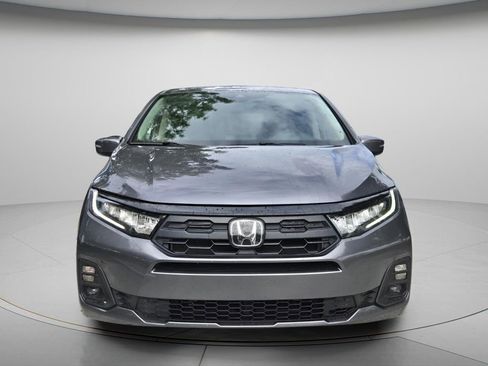 Certified 2025 Honda Odyssey EX-L image 5