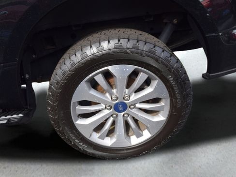 Used 2018 Ford F150 XL w/ Equipment Group 101A Mid AWD/4WD image 8