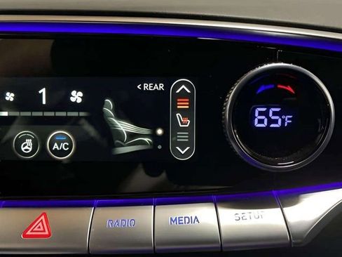 Used 2023 Genesis GV70 2.5T w/ Sport Prestige Package AWD/4WD image 76
