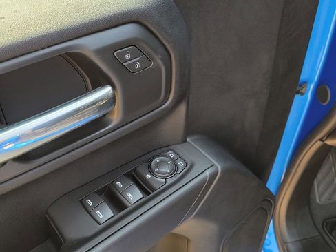 New 2025 Chevrolet Silverado 1500 Custom image 13