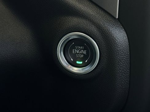 Certified 2025 GMC Sierra 1500 Pro w/ Convenience Package image 25