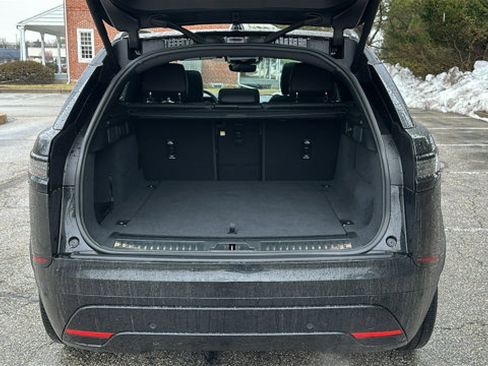 Used 2025 Land Rover Range Rover Velar Dynamic SE image 6