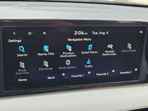 Used 2023 Hyundai Palisade SEL FWD image 23