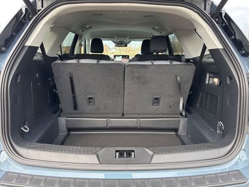 Used 2026 Ford Explorer Active AWD/4WD image 19