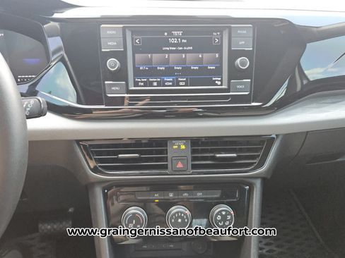 Used 2024 Volkswagen Taos S FWD image 8