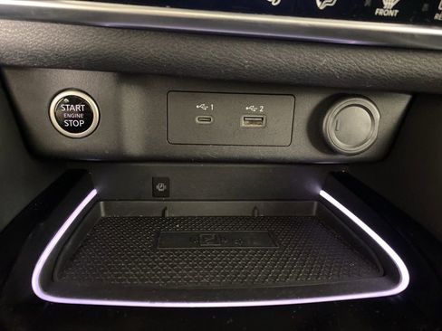 Used 2022 Nissan Rogue Platinum w/ Head-Up Display Package AWD/4WD image 17