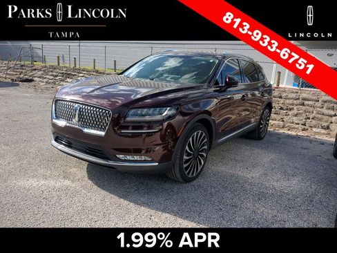 Used 2023 Lincoln Nautilus Black Label w/ Class II Trailer Tow Package AWD/4WD image 5