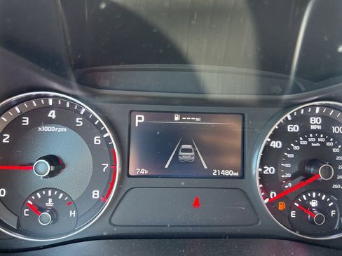 Used 2024 Kia Forte LXS image 11