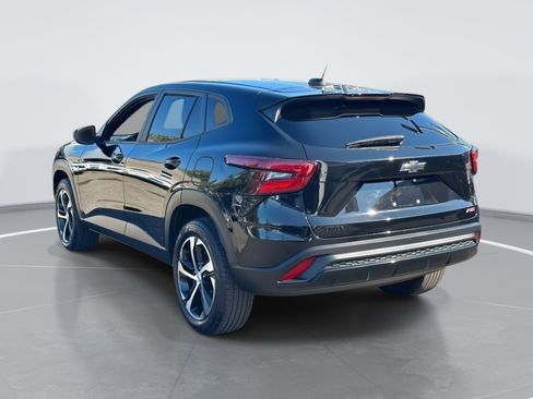 Used 2024 Chevrolet Trax RS image 5