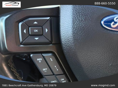 Used 2018 Ford Expedition Limited w/ Equipment Group 301A AWD/4WD image 25