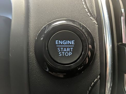 Used 2025 Ford Expedition Max Platinum image 30