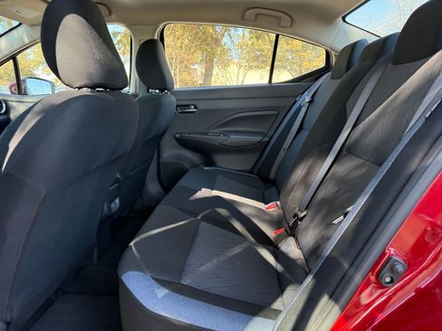 Used 2025 Nissan Versa SV image 25