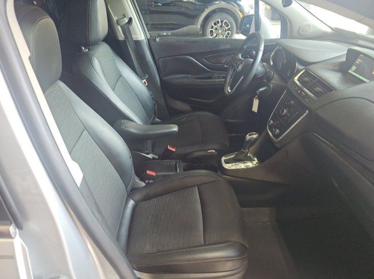 Used 2016 Buick Encore Convenience FWD image 10