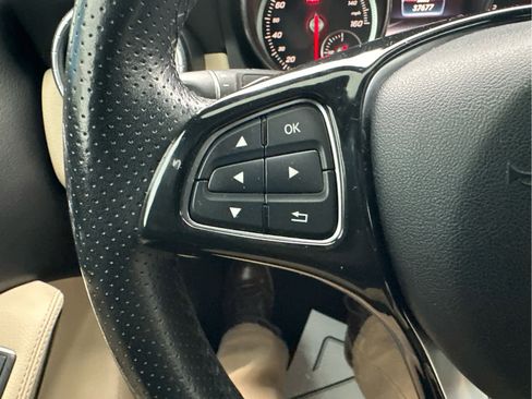 Used 2018 Mercedes-Benz CLA 250 4MATIC image 27