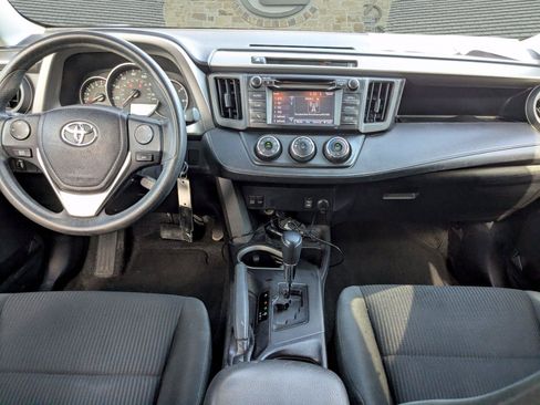 Used 2016 Toyota RAV4 LE AWD/4WD image 19