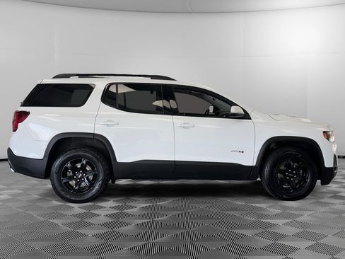 Used 2021 GMC Acadia AT4 w/ Technology Package AWD/4WD image 9