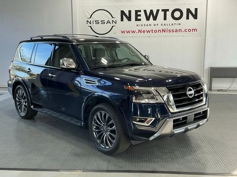 Used 2023 Nissan Armada Platinum w/ Captain's Chairs Package image 1