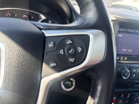 Used 2019 GMC Terrain SLT w/ Preferred Package AWD/4WD image 29