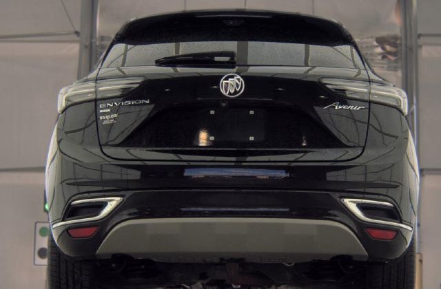 Used 2023 Buick Envision Avenir AWD/4WD image 9
