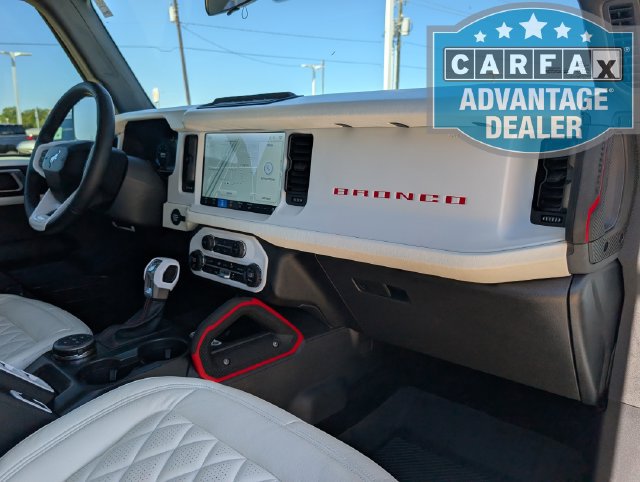 Used 2025 Ford Bronco Heritage Edition AWD/4WD image 35