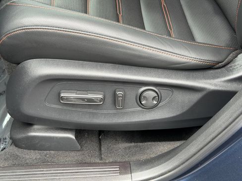 Used 2025 Honda CR-V Sport Touring image 14