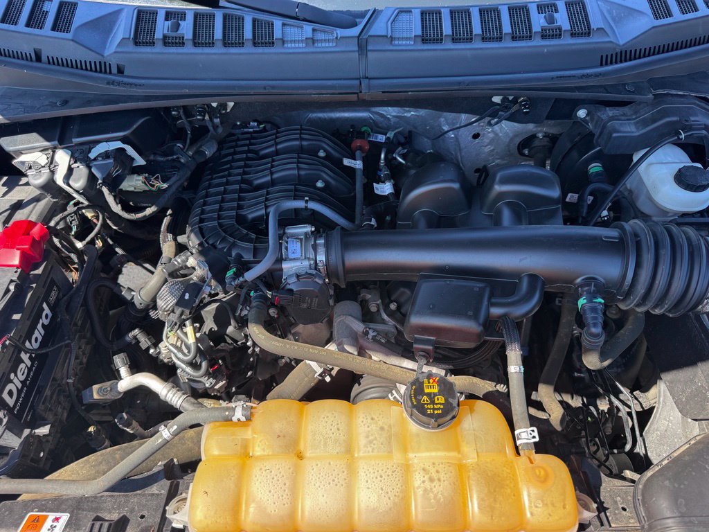 Used 2018 Ford F150 XLT AWD/4WD image 21