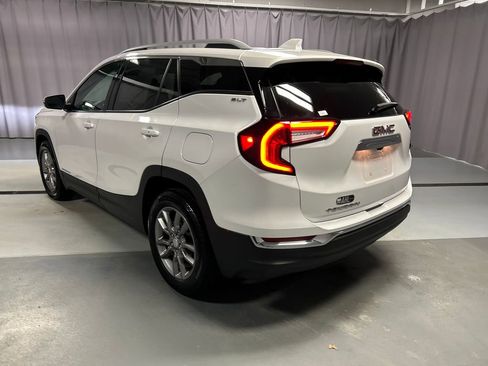 Used 2022 GMC Terrain SLT image 5