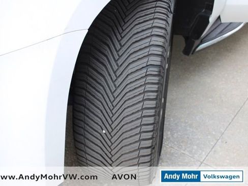 Used 2018 GMC Yukon SLT image 15