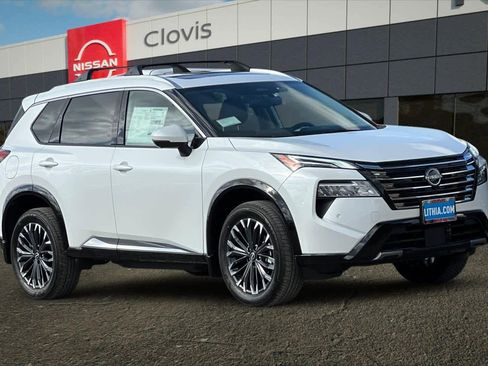 New 2026 Nissan Rogue Platinum image 10