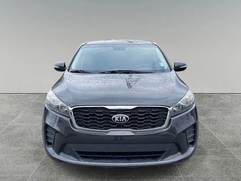 Used 2019 Kia Sorento LX image 8