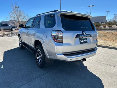 Used 2024 Toyota 4Runner TRD Off-Road Premium AWD/4WD image 5