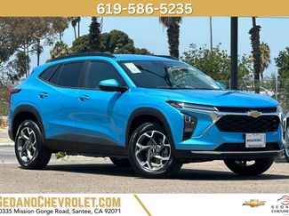 New 2025 Chevrolet Trax LT image 1