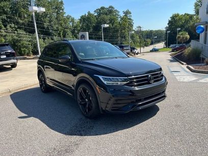 Used 2024 Volkswagen Tiguan SE R-Line