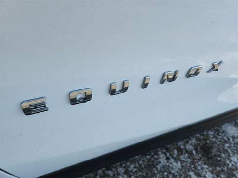 Used 2018 Chevrolet Equinox LT image 30