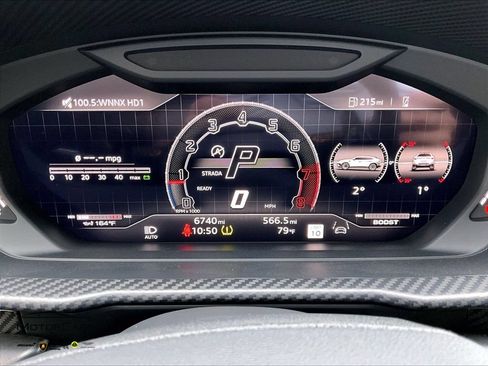 Used 2023 Lamborghini Urus Performante AWD/4WD image 16