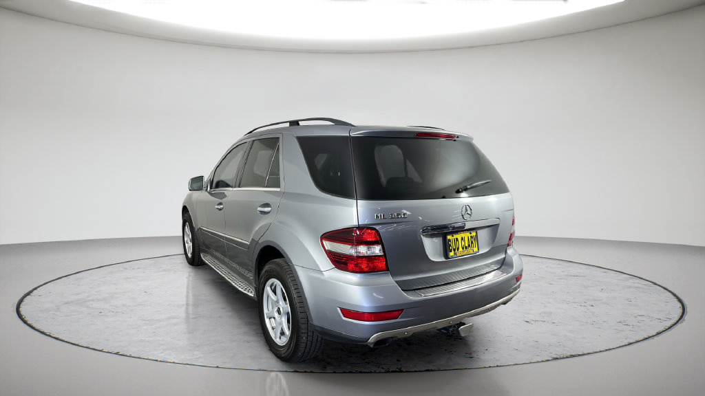 Used 2011 Mercedes-Benz ML 350 2WD image 12