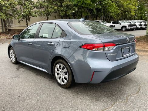Used 2024 Toyota Corolla LE FWD image 5